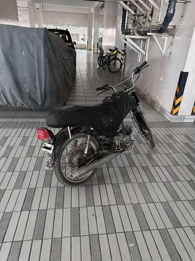 Unique UD 70 2016 (karachi number)