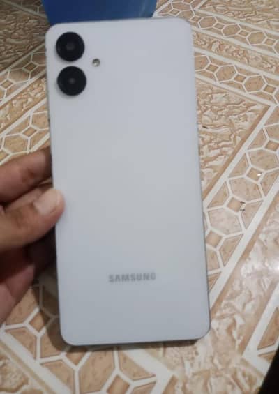 Samsung Mobile A06