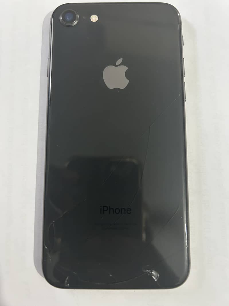 Apple iPhone 8 1