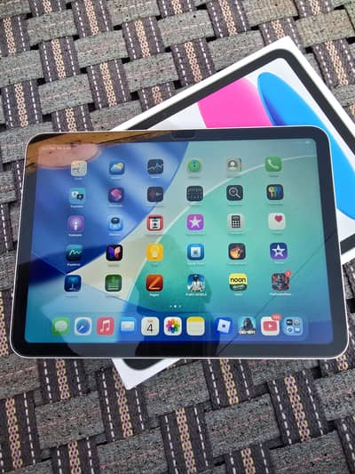 AApple iPad 11th Generation (2025) – A16 Chip | 128GB | Like New