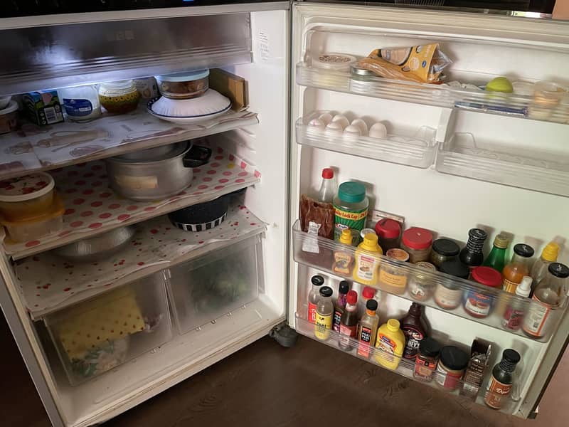 Sharp Refrigerator-Freezer 3