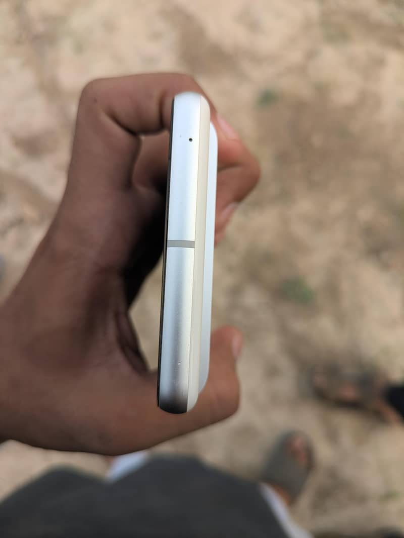 Google Pixel 7 2