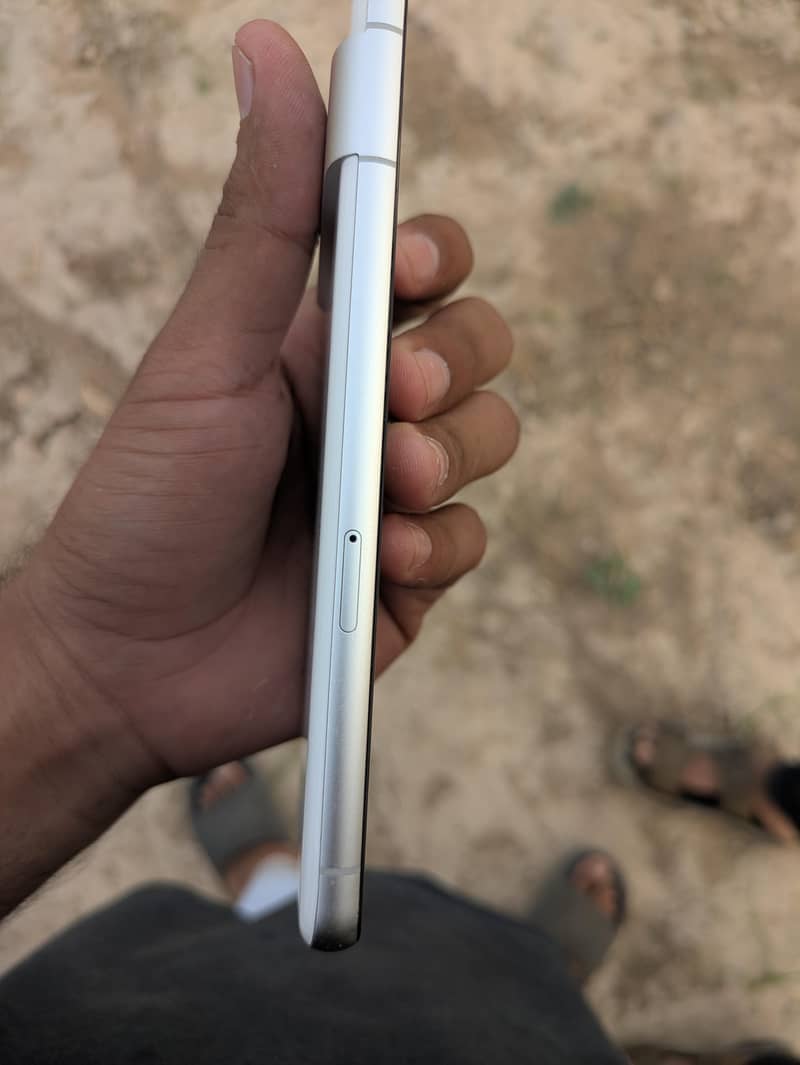 Google Pixel 7 3