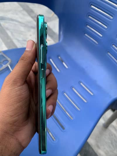 Vivo V50 Lite