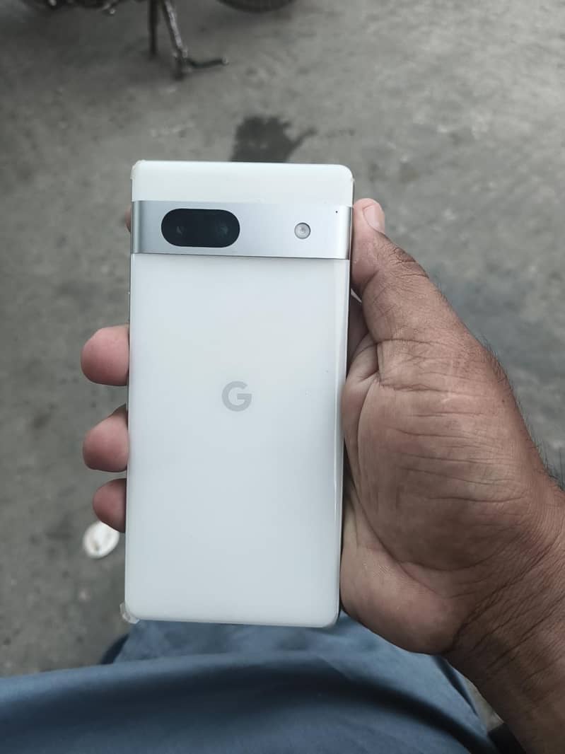 Google Pixel 7a 2