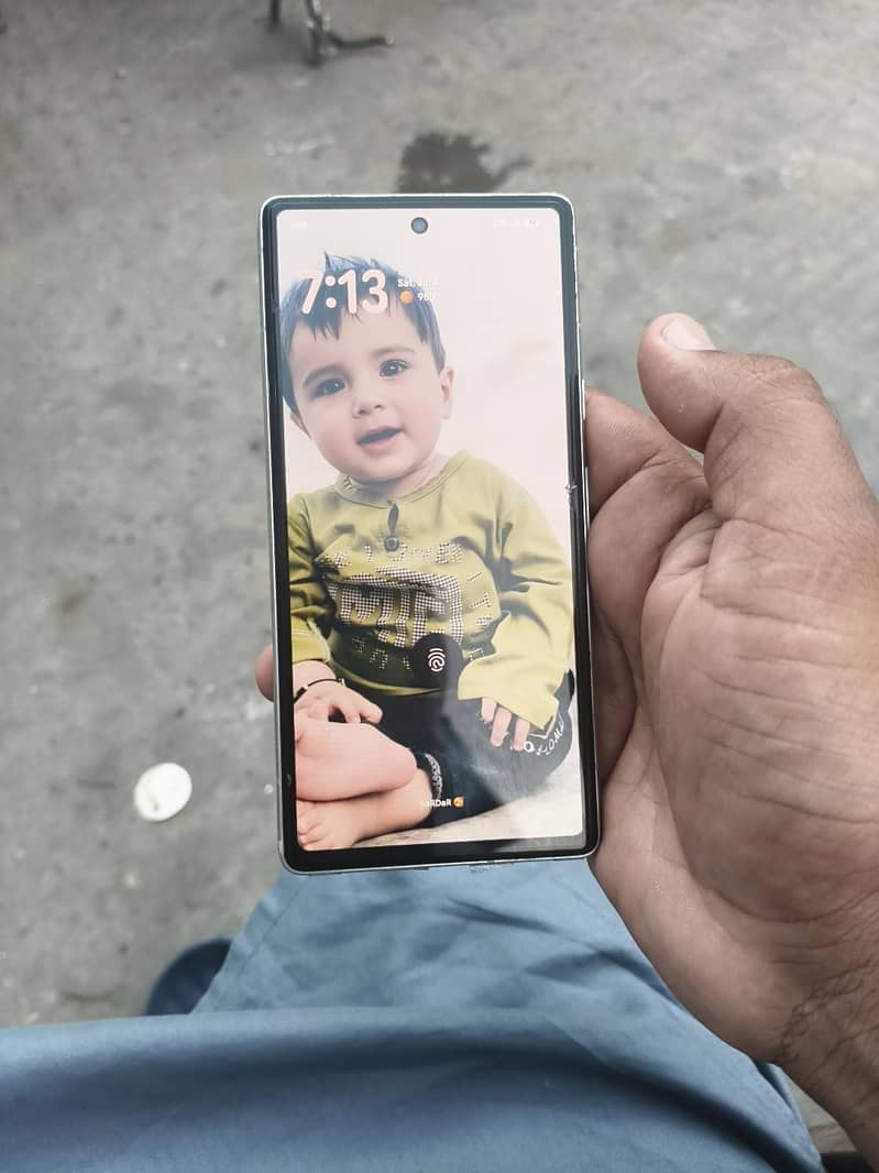 Google Pixel 7a 4