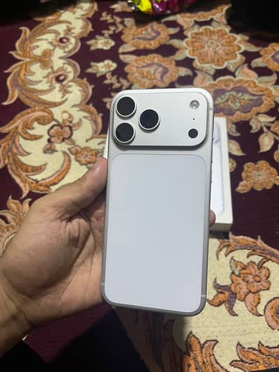 Apple iPhone 17 Pro Max