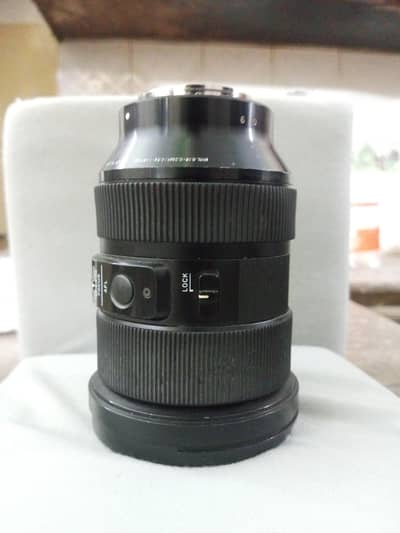 sigma 24-70 f2.8 auto focus  0311/38/16416