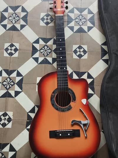 Acoustic Guitar with Bag, Capo & Picks Excellent Condition