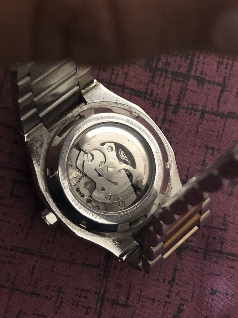 Casio watch 0