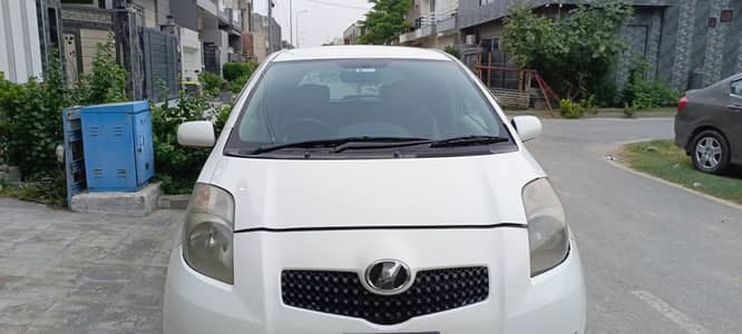 Toyota Vitz 2007