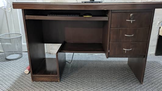 Wooden Computer Table with Glass Top