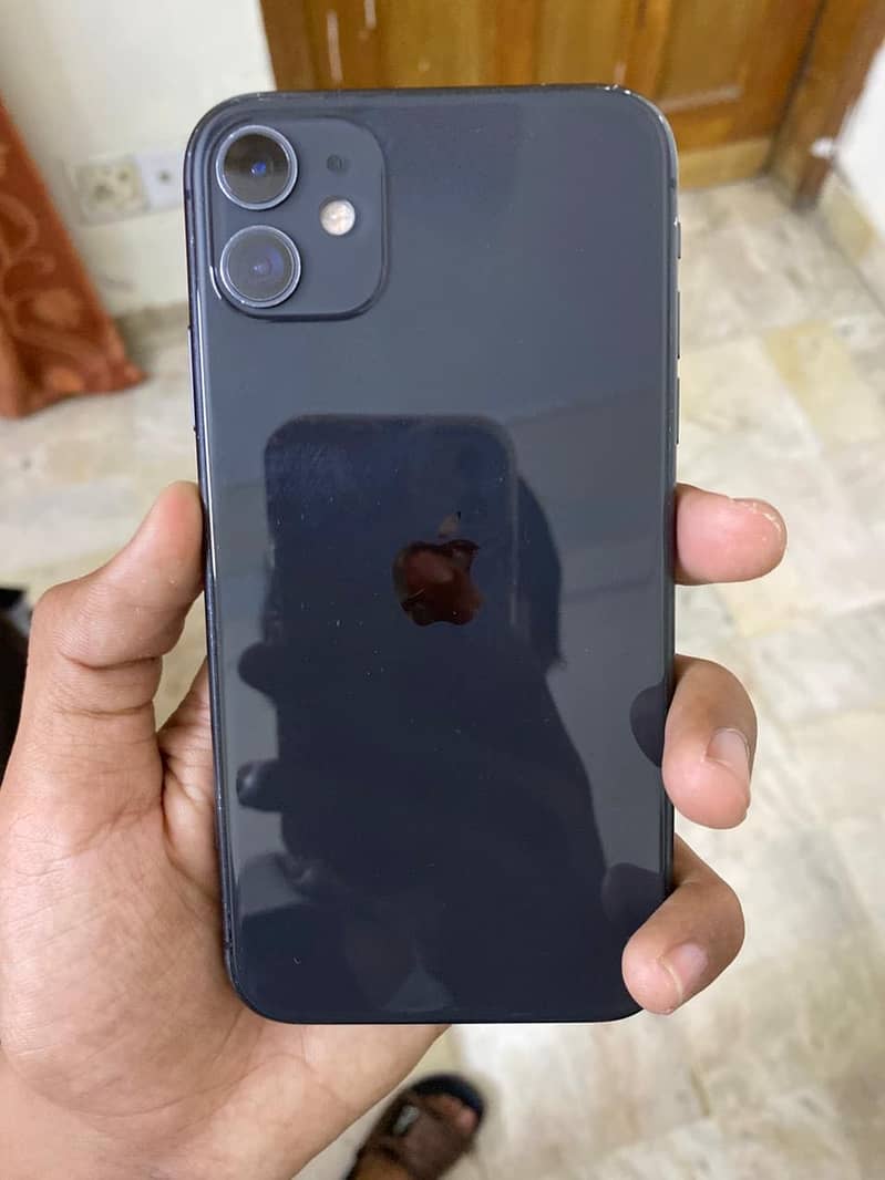 iPhone 11 2