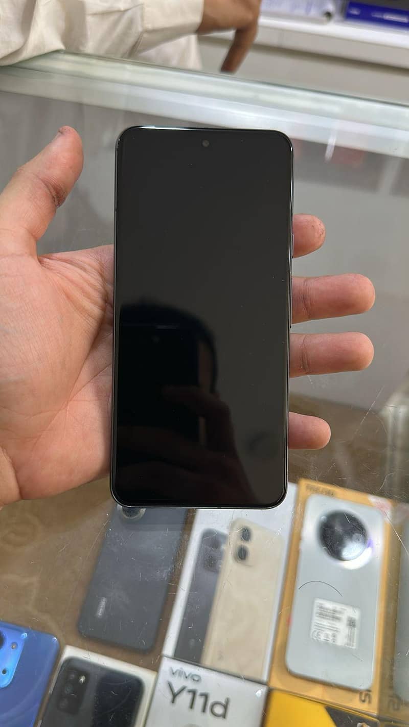 Google Pixel 8 2