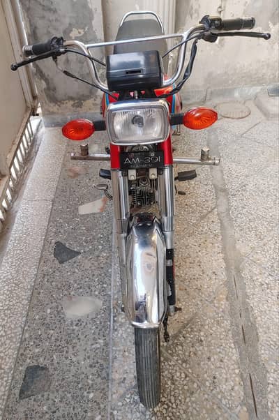 Selling My Hero 12 Model 70cc Bike