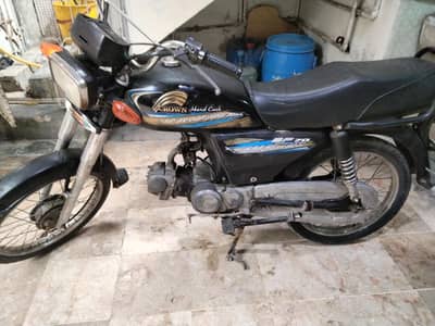 crown 70cc model 2015 Karachi 03188308655