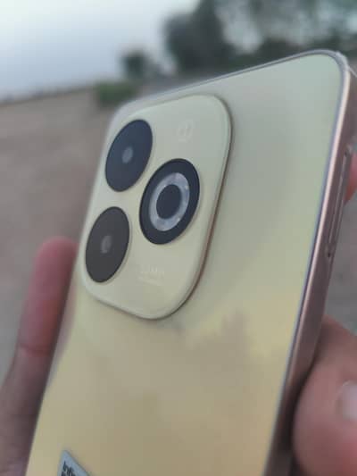 Infinix Smart 8 Pro