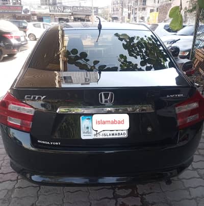 Honda City IVTEC 2010 Model genion Condition