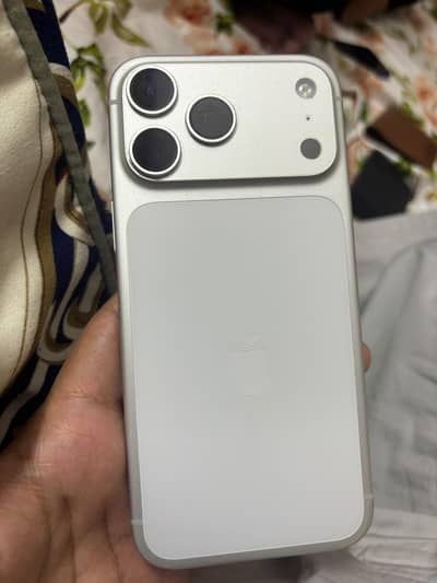 iphone 17 pro max new
