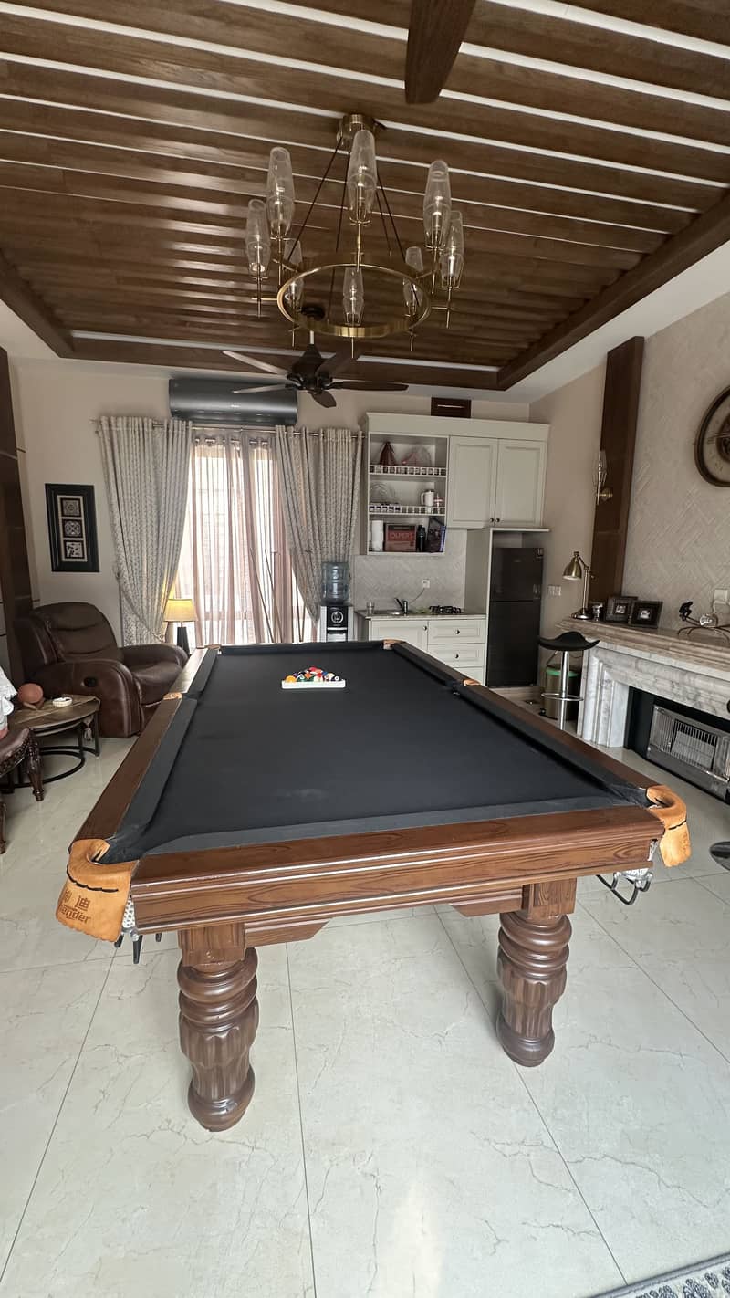 New pool table Billiard snooker eight balls cue ball 8 balls club game 0