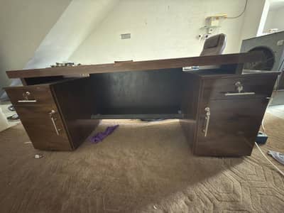 2 month Used Large Office Table