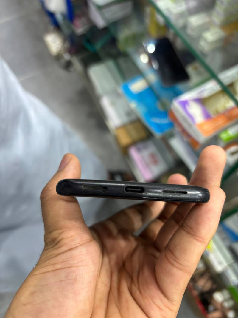Google Pixel 5 2
