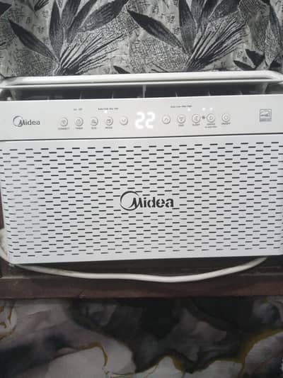 urgent sale  1 Ton window ac