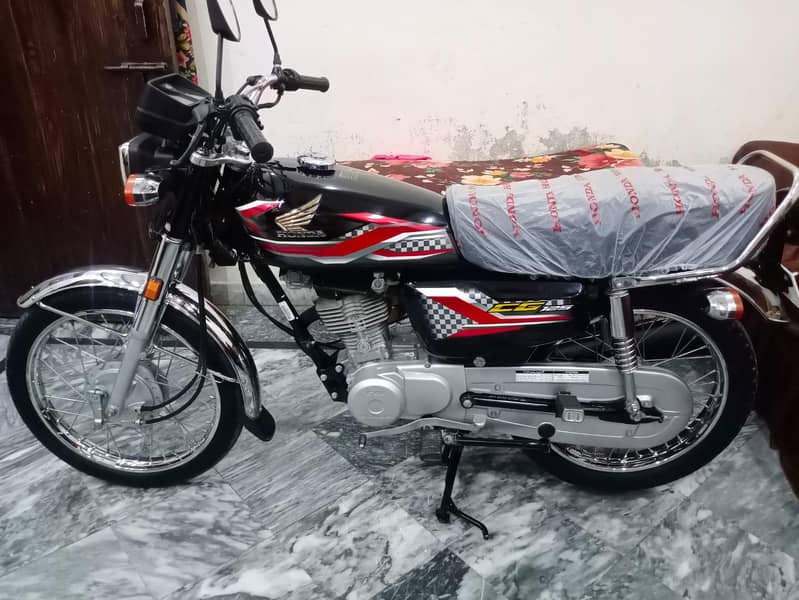 hounda 125 5