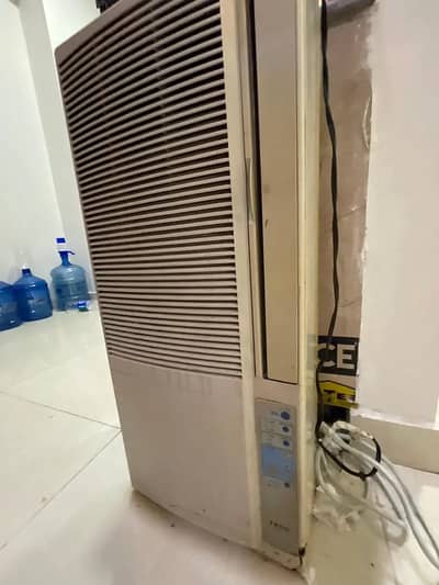 0.75 portable AC Japanese