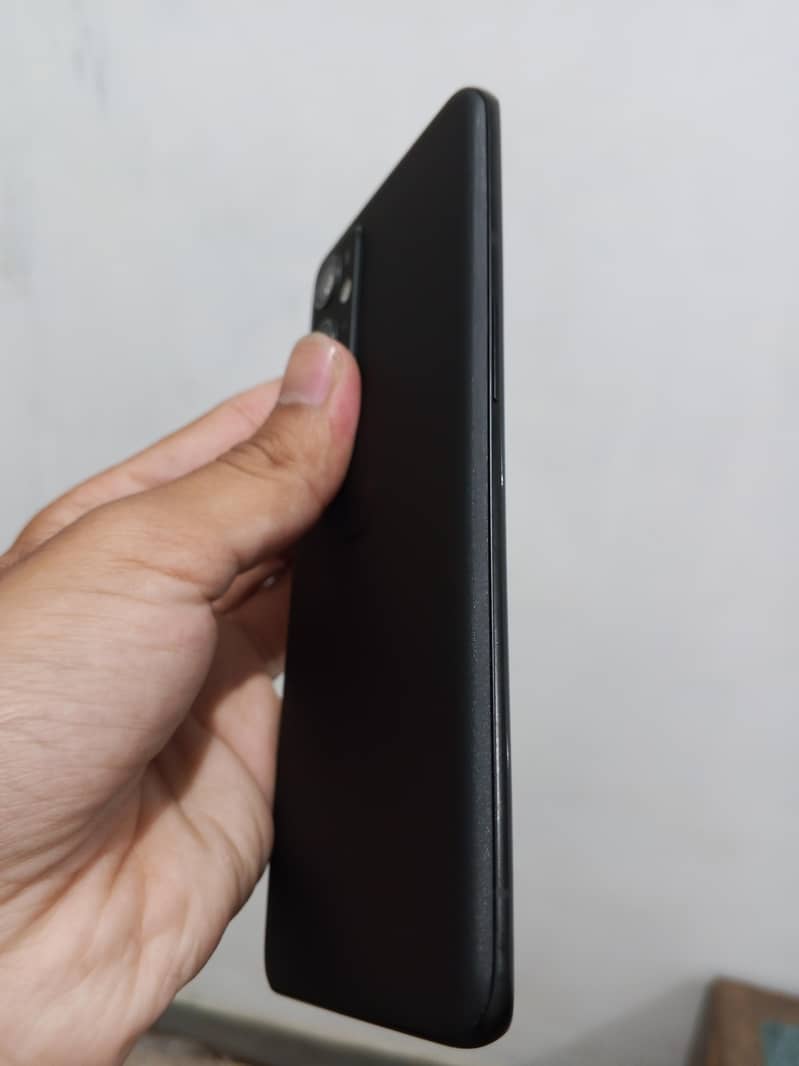 One Plus 9 Pro 5
