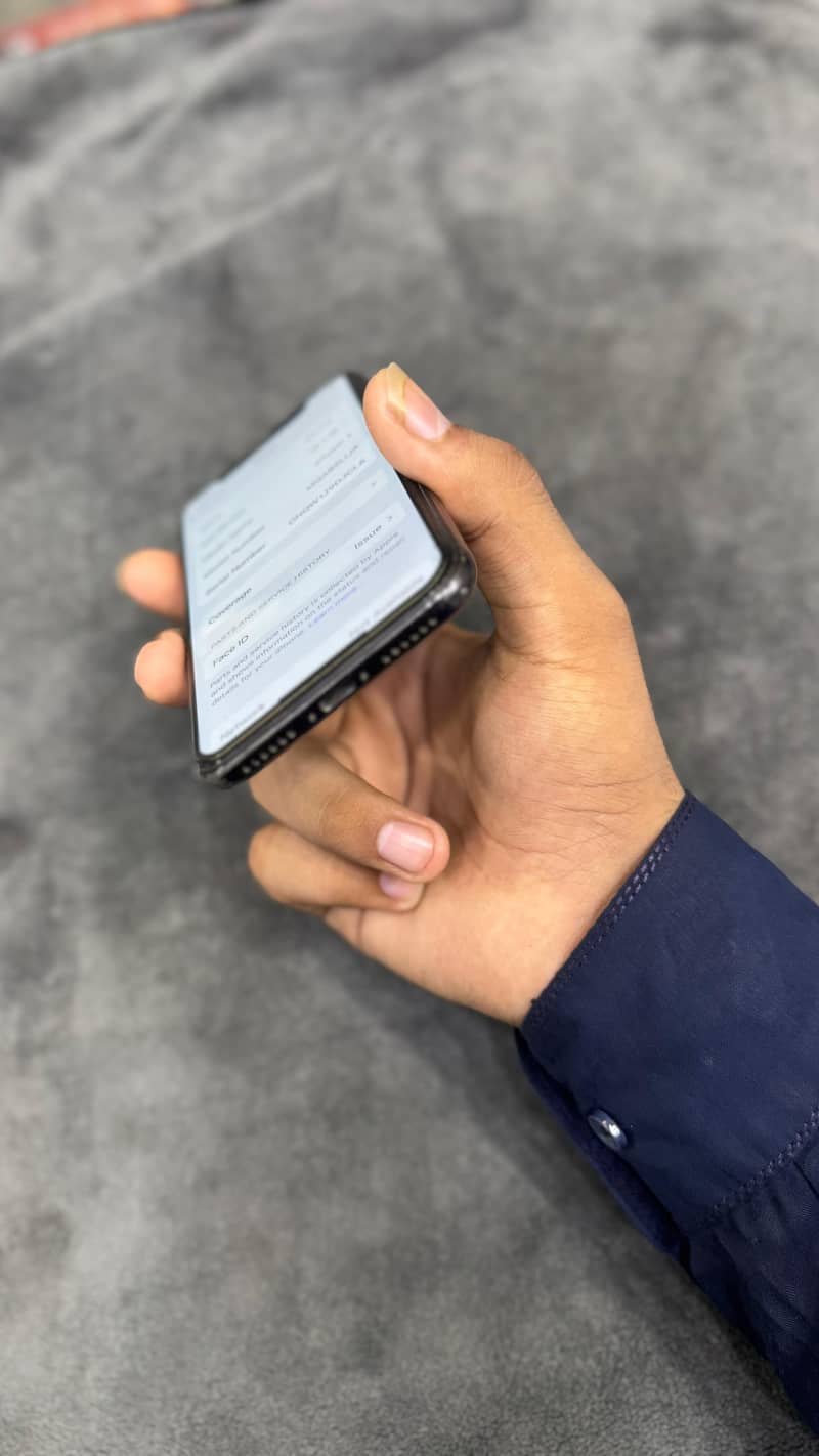 Apple iPhone X 1