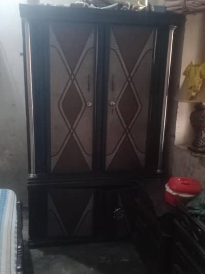 Mazboot lohay ki almari for sale