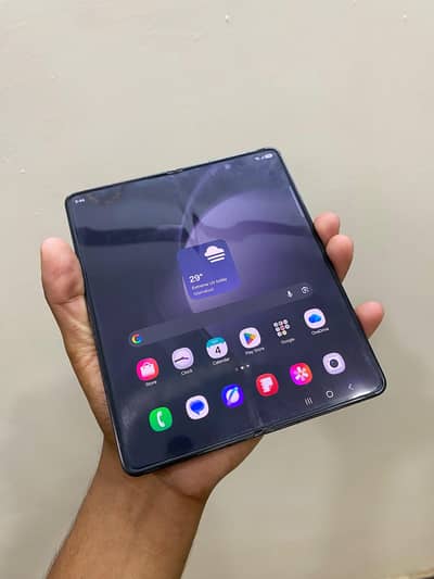 Samsung Mobile Z Fold 5 12 /256 urgent sale