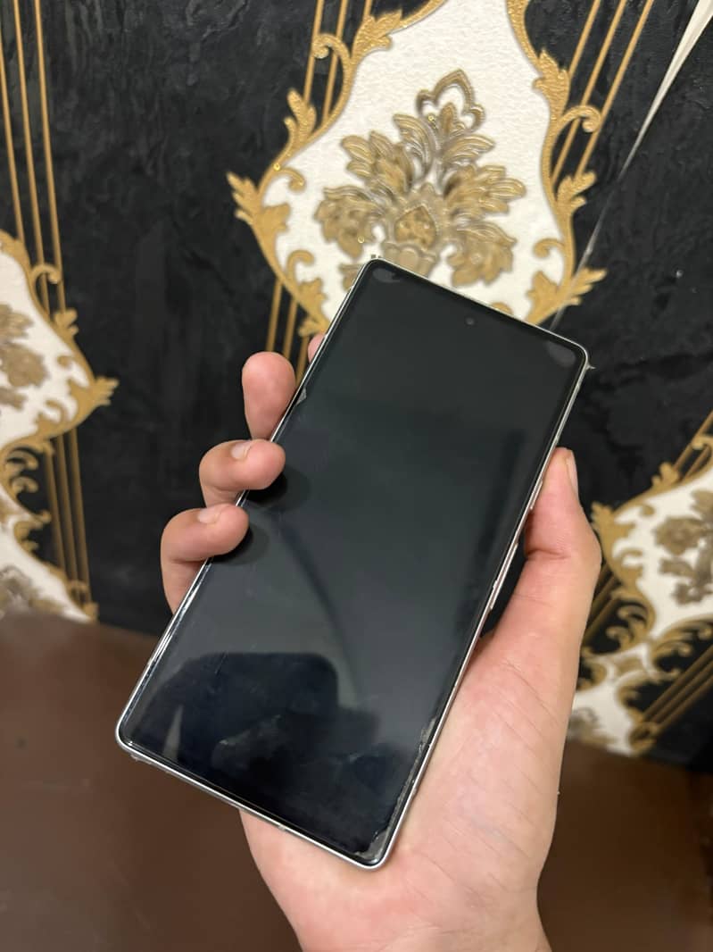 Google Pixel 7a 1