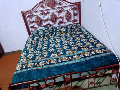 iron bed