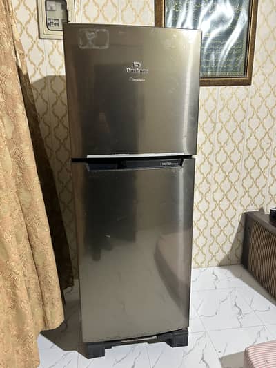 Dawlence Fridge