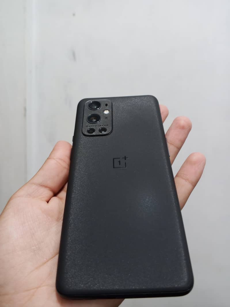 One Plus 9 Pro 0