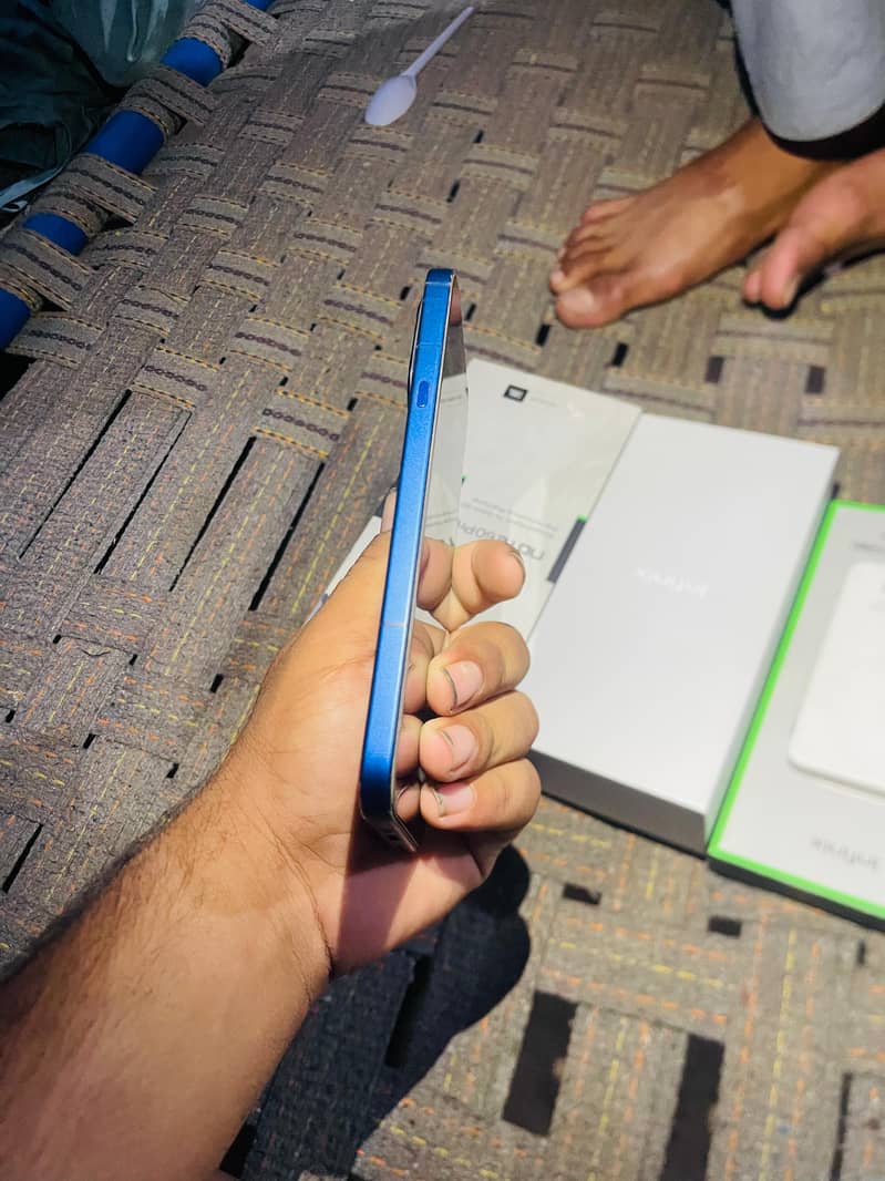 infinex Note 60 pro 3