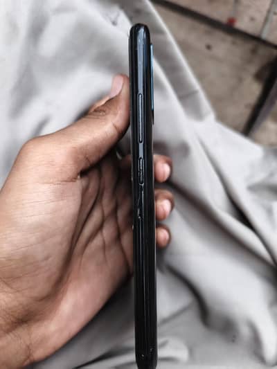 vivo y30