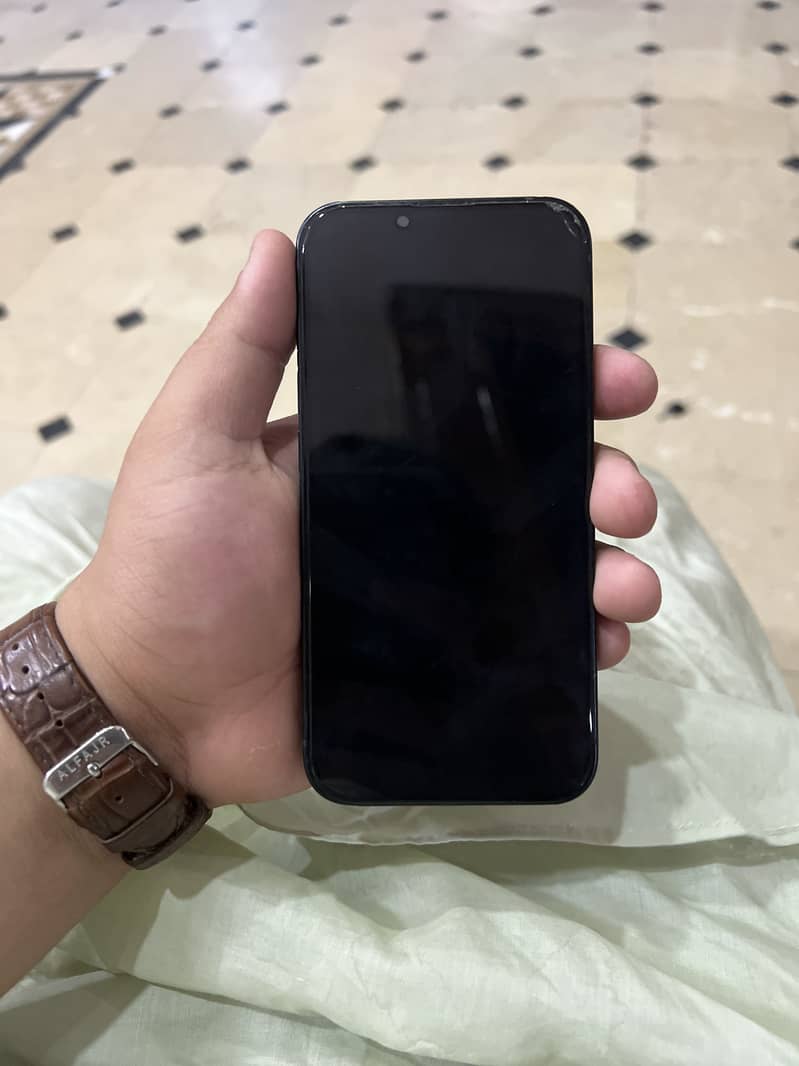 Apple iPhone 13 3