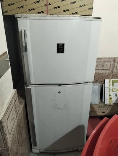 Dawlance Refrigerator 100% working