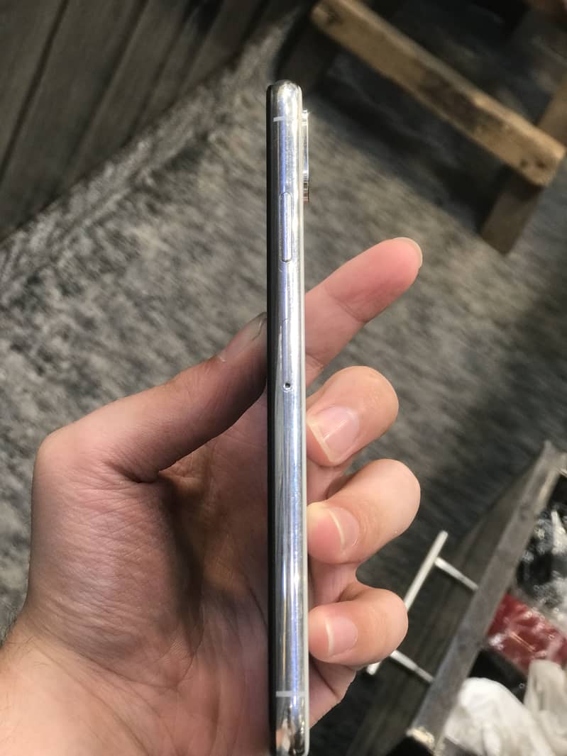 Apple iPhone X max 2