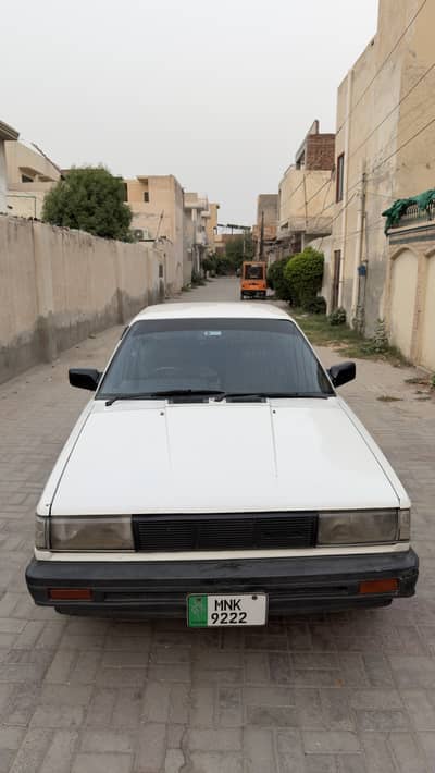 Nissan Sunny 1987