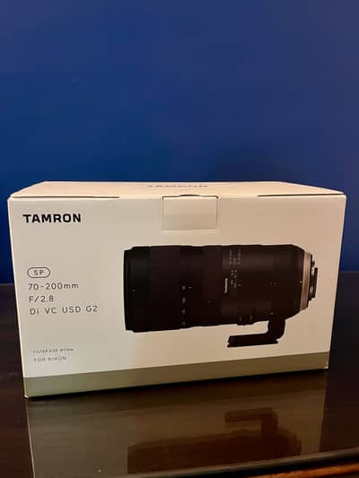 Tamron Camera Lens 70-200mm