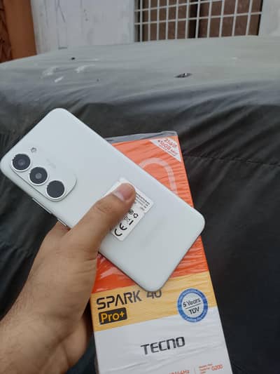 Tecno spark 40 pro+ plus