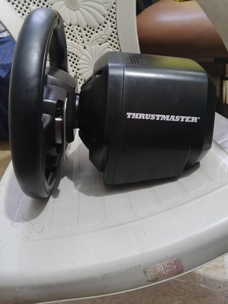 Thrustmaster T248-x 1