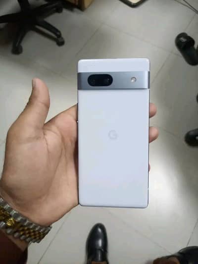 Google Pixel 7a Urgent Sale