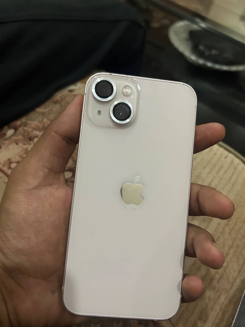 Apple iPhone 13 2