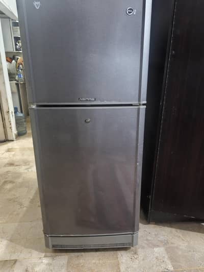 PEL Refrigerator for Sale - Excellent Cooling & Clean Condition
