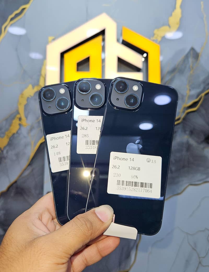 Apple iPhone 13 2